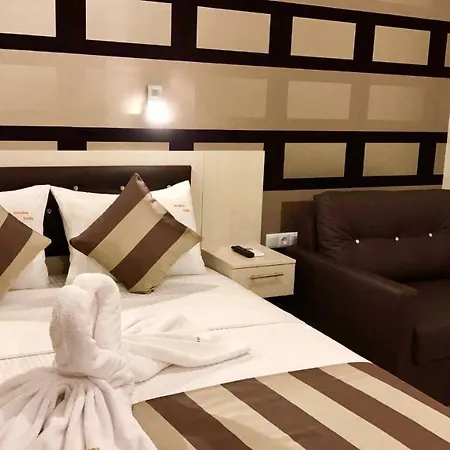 Lydia * Skala Marion