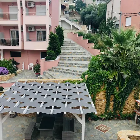 Lydia * Skala Marion