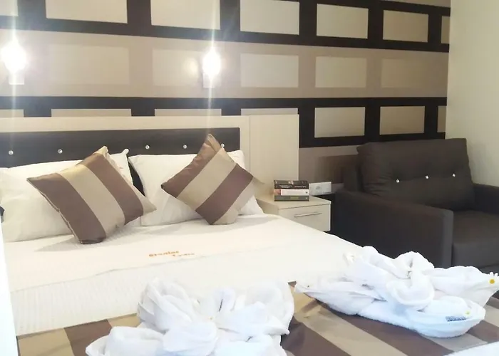 Lydia Hotel Skála Marión