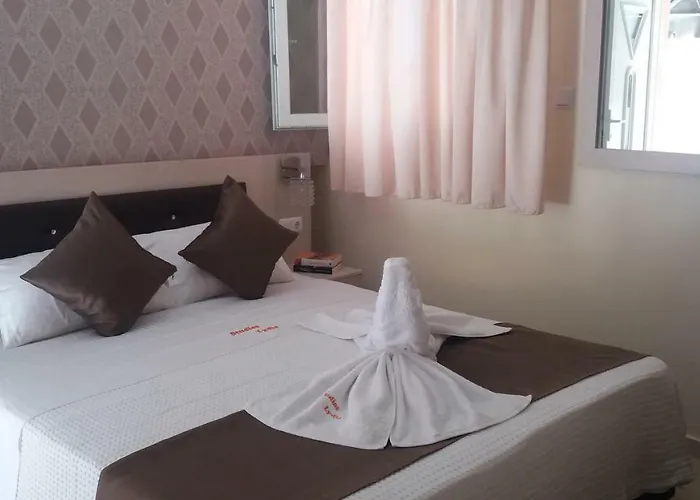 Hotel Lydia Skála Marión